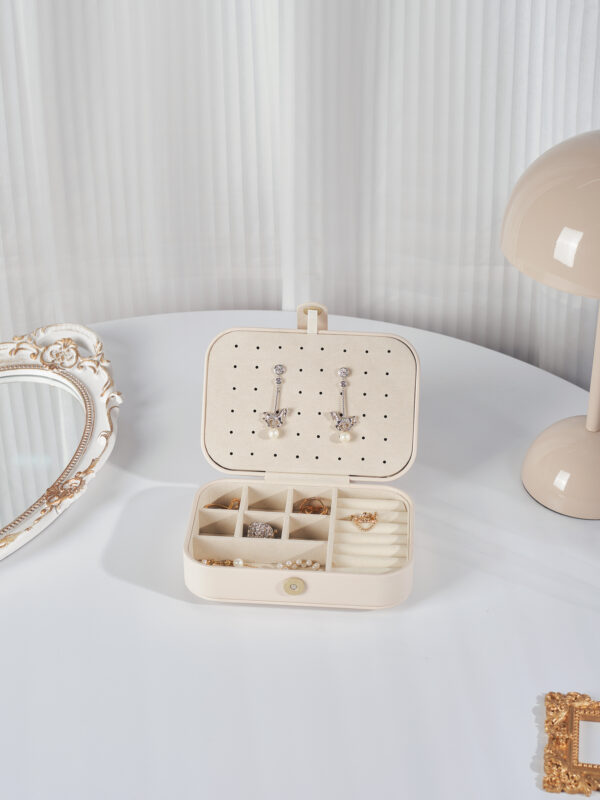 10-5 PU Jewelry Organizer Case