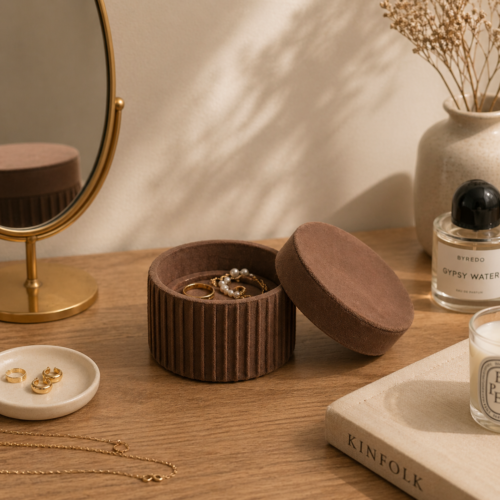 Velvet Round Jewelry Organizer
